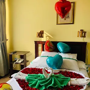 Dos Hemisferios Hotel Quito