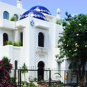 https://la-coupole.hotelsquito.com